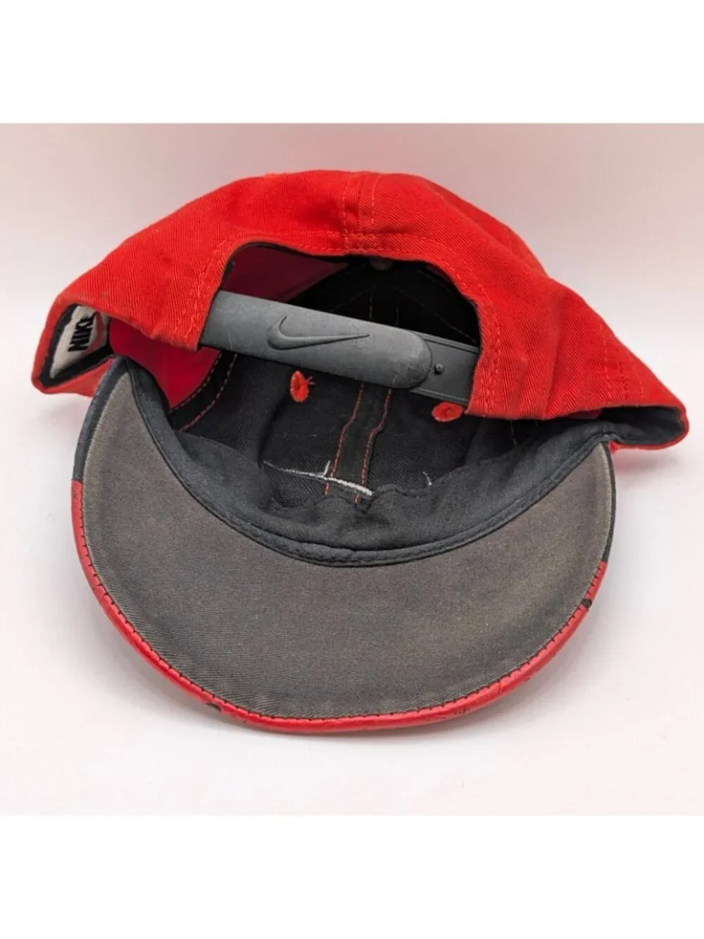 Vintage Nike Hat Cap Snapback Youth Black Red Center Swoosh 90s Y2K Retro Kids - Picture 5 of 7